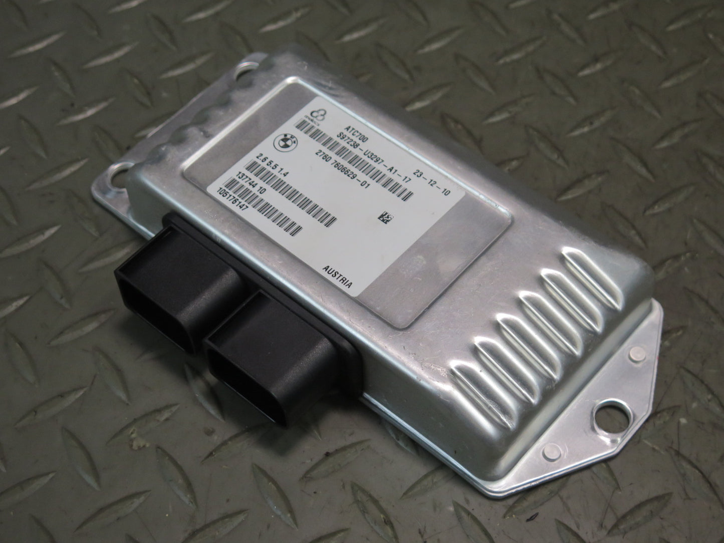 2008-2014 BMW E71 E72 X6 X6M ATC700 Transfer Case Control Module 7606629