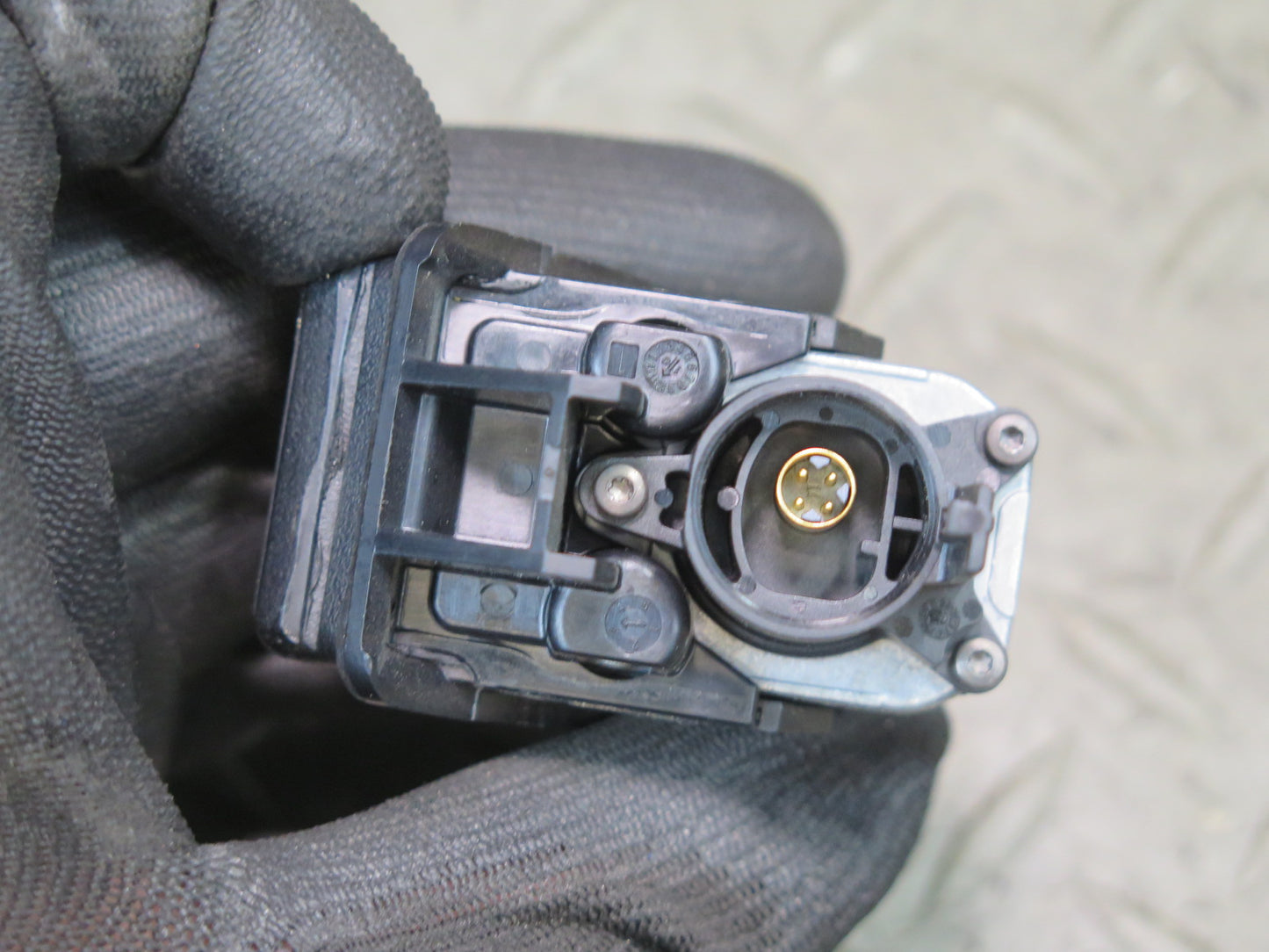 2008-2014 BMW E71 E72 X6 X6M Rear View Reverse Backup Camera 9240351