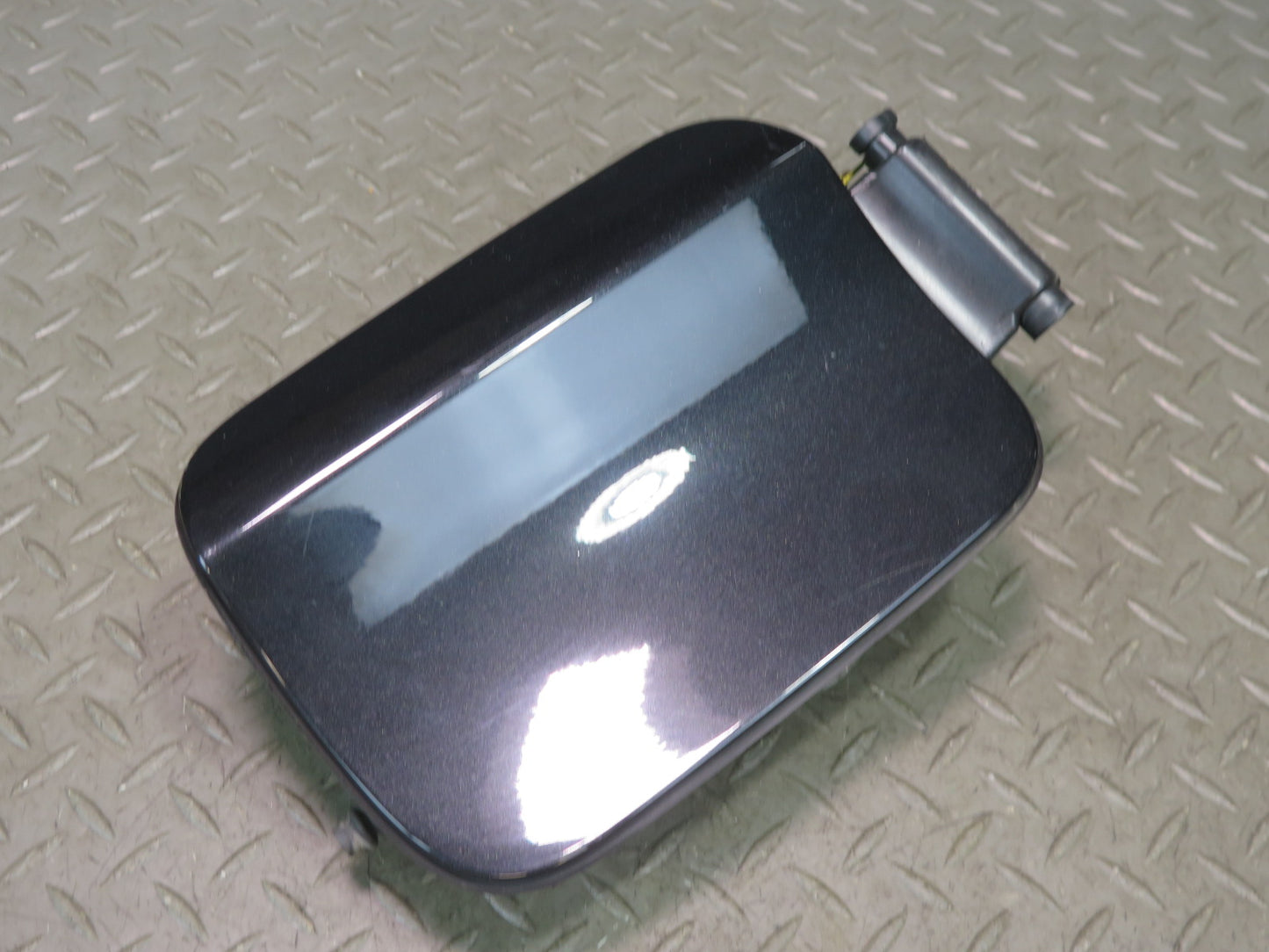2008-2014 BMW E71 X6 X6M Fuel Tank Filler Door Lid Cover Black w Hinge