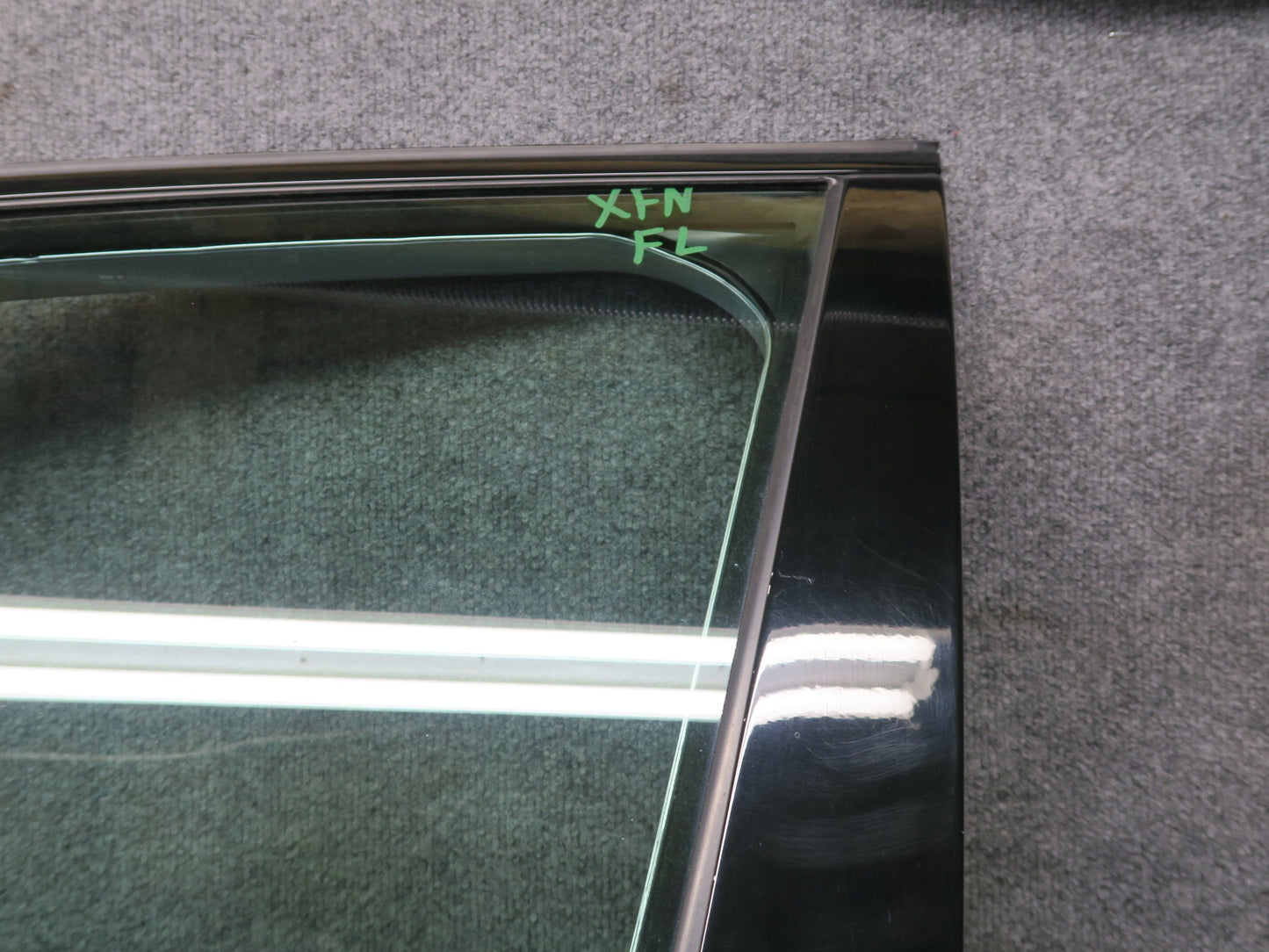 2014-2018 BMW F15 X5 Front Left Side Door Shell Panel Silver W/ Glass