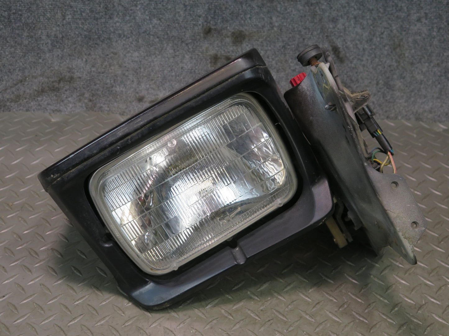 89-92 Toyota Supra MA70L Front Right POP UP Headlight Lamp w Cover & Motor OEM