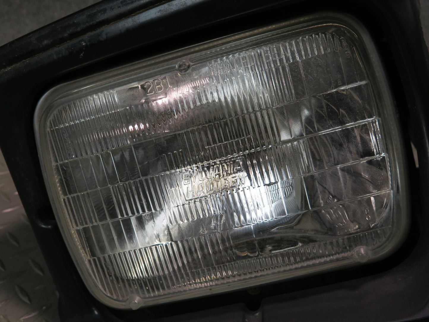 89-92 Toyota Supra MA70L Front Right POP UP Headlight Lamp w Cover & Motor OEM