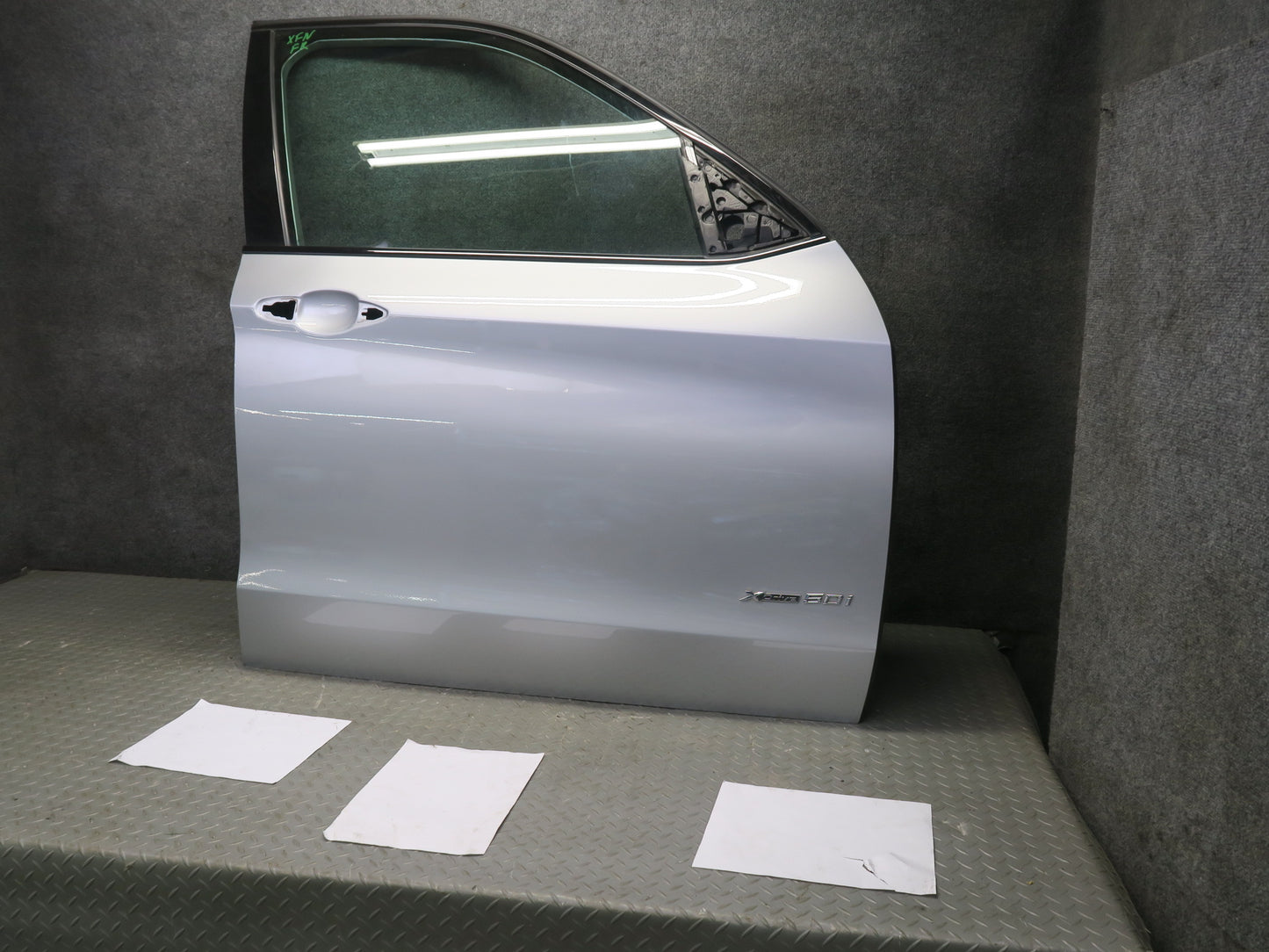 2014-2018 BMW F15 X5 Front Right Side Door Shell Panel Silver W/ Glass