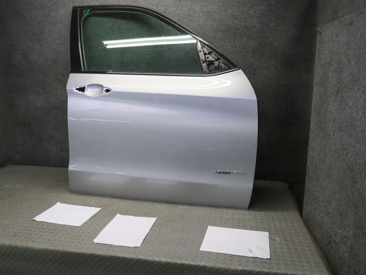 2014-2018 BMW F15 X5 Front Right Side Door Shell Panel Silver W/ Glass