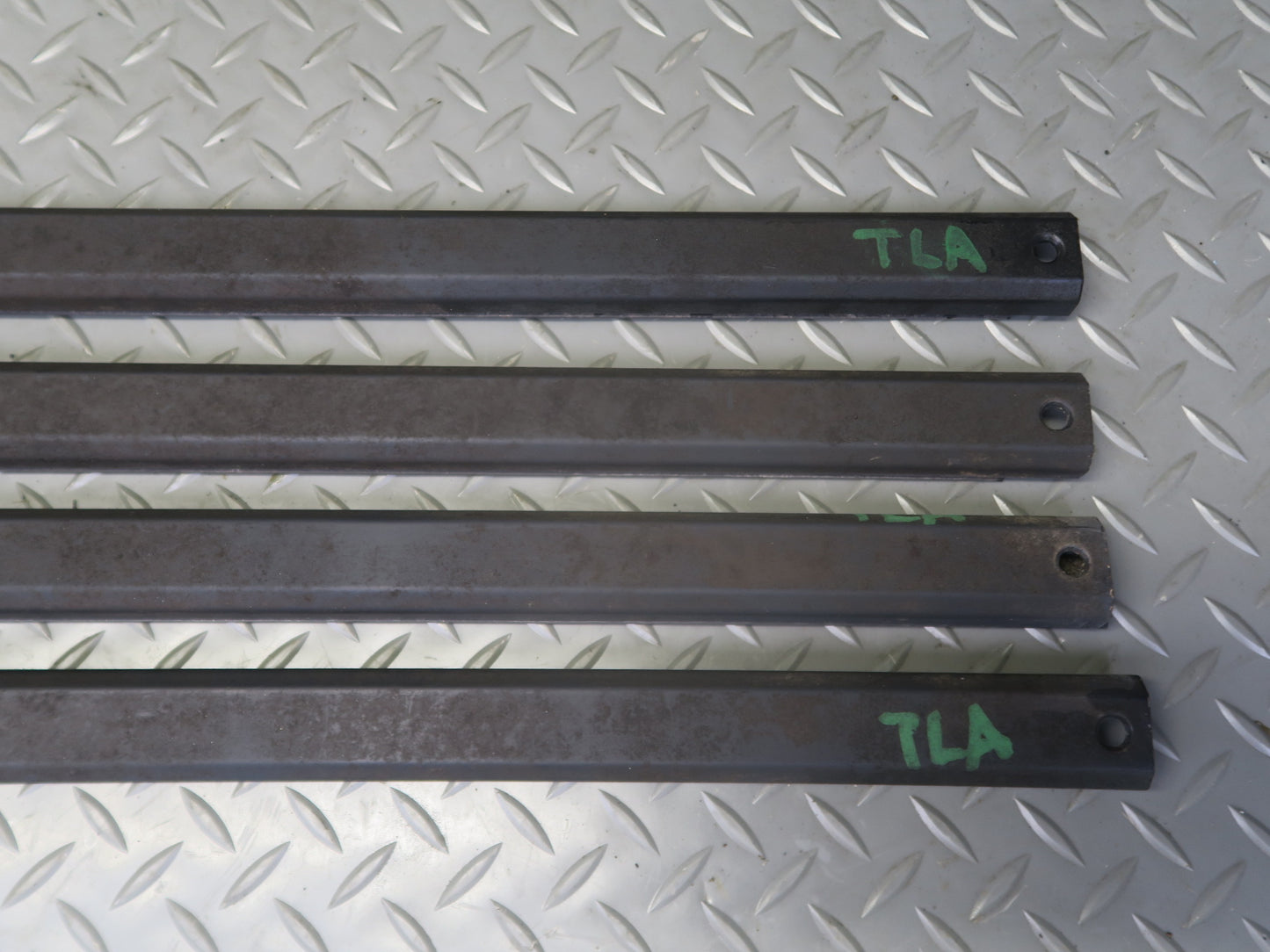 1991-1994 Toyota Land Cruiser FJ80 Roof Molding w Cover & Bolts Set