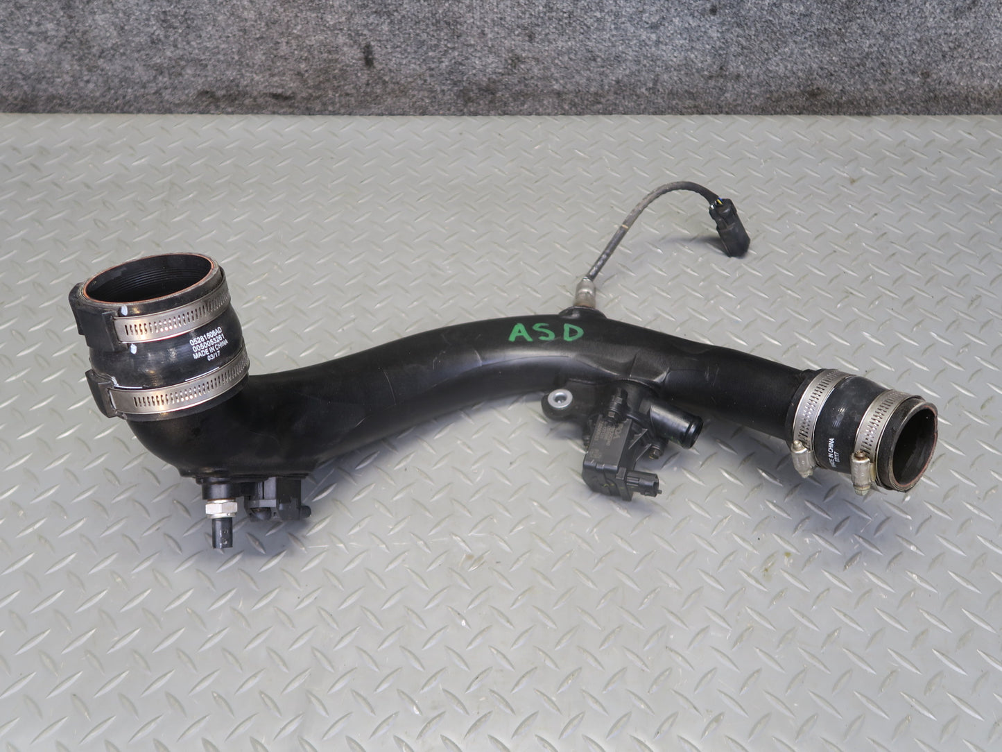 2017-2020 Alfa Romeo Stelvio 2.0L Turbo Inlet Air Intake Duct Hose Tube 88K