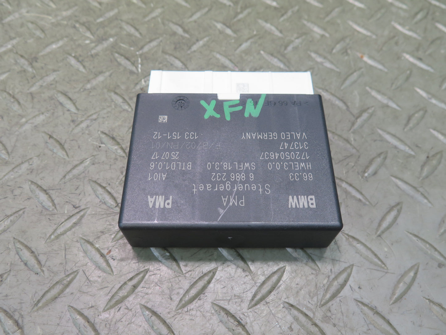 2014-2018 BMW F15 X5 PDC Parking Assist Distance Control Module 6886232