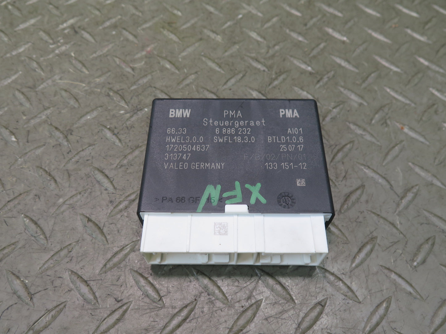 2014-2018 BMW F15 X5 PDC Parking Assist Distance Control Module 6886232