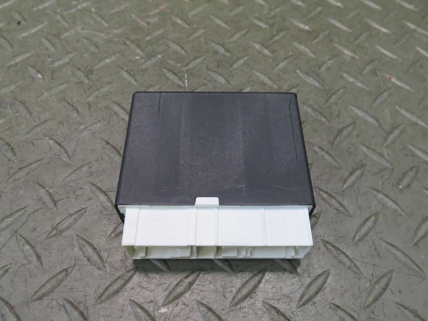 2014-2018 BMW F15 X5 PDC Parking Assist Distance Control Module 6886232