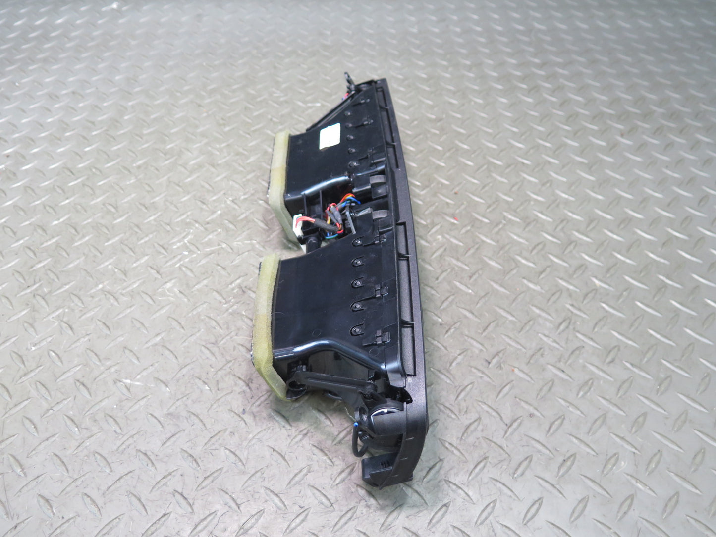 2014-2018 BMW F15 X5 Dash Front Center A/C Air Vent Grille 9253115