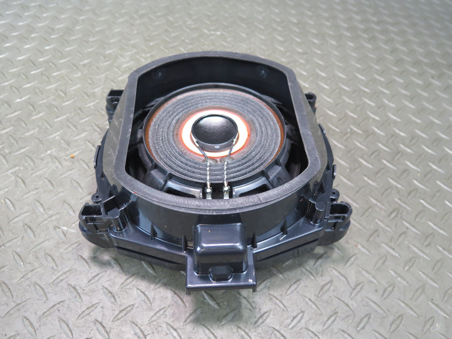 2014-2018 BMW F15 X5 Front Left & Right Under Seat Hifi Subwoofer Speaker Set