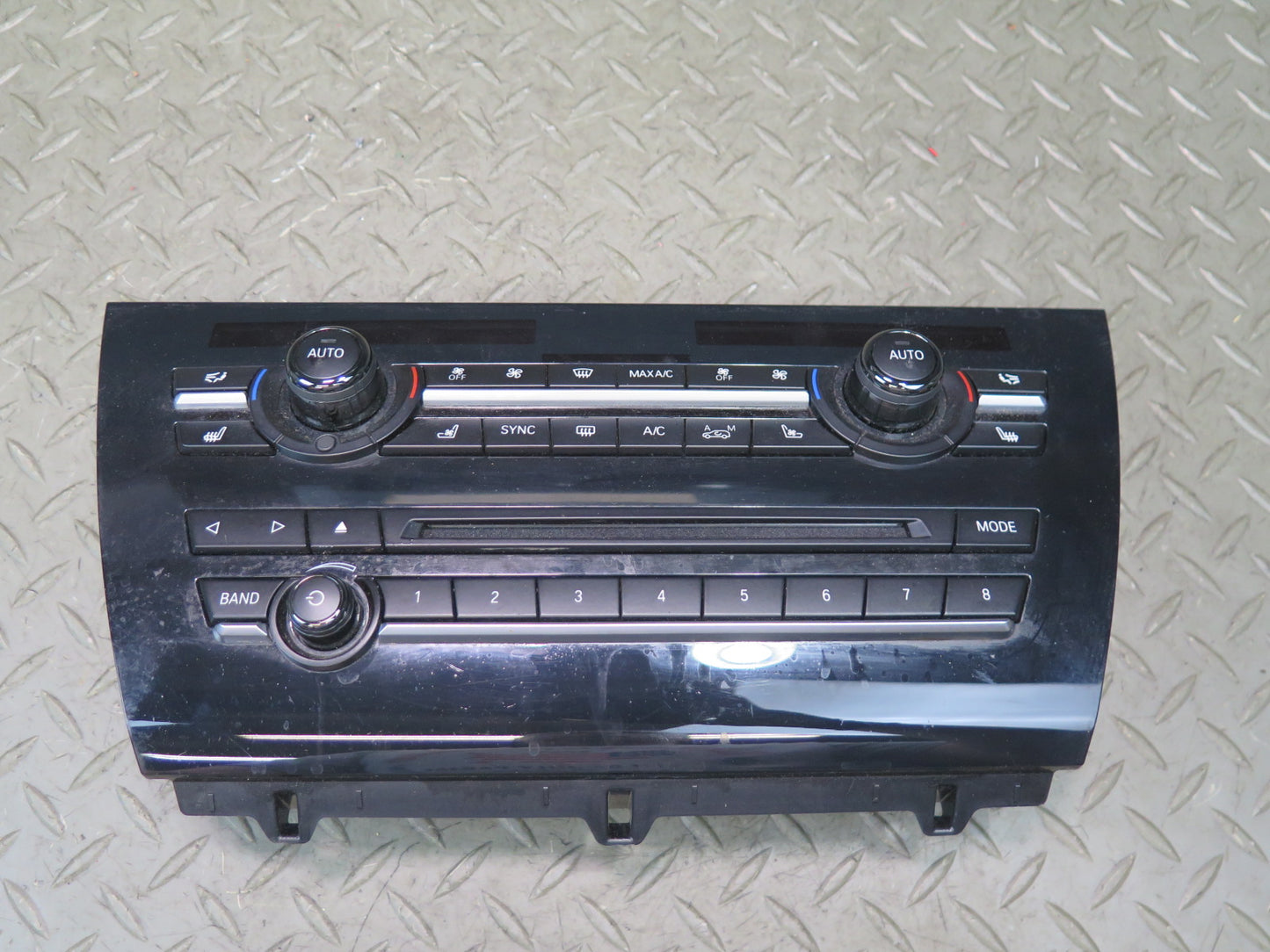 2014-2018 BMW F15 X5 Radio CD Player & A/C Heater Climate Control Switch Panel