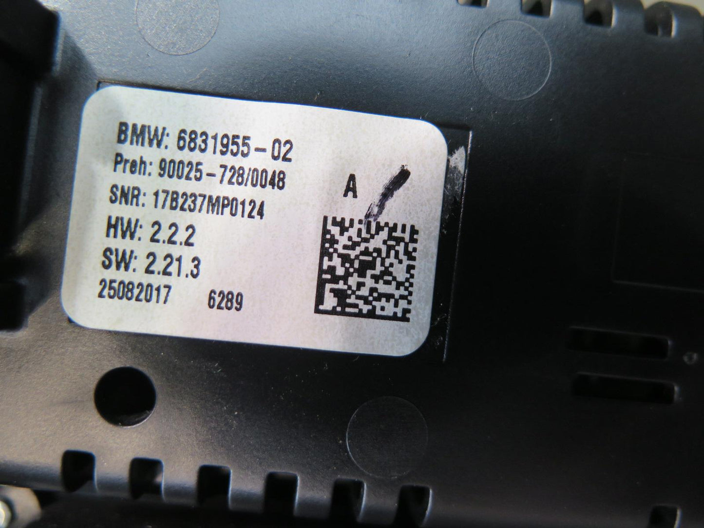 2014-2018 BMW F15 X5 Radio CD Player & A/C Heater Climate Control Switch Panel