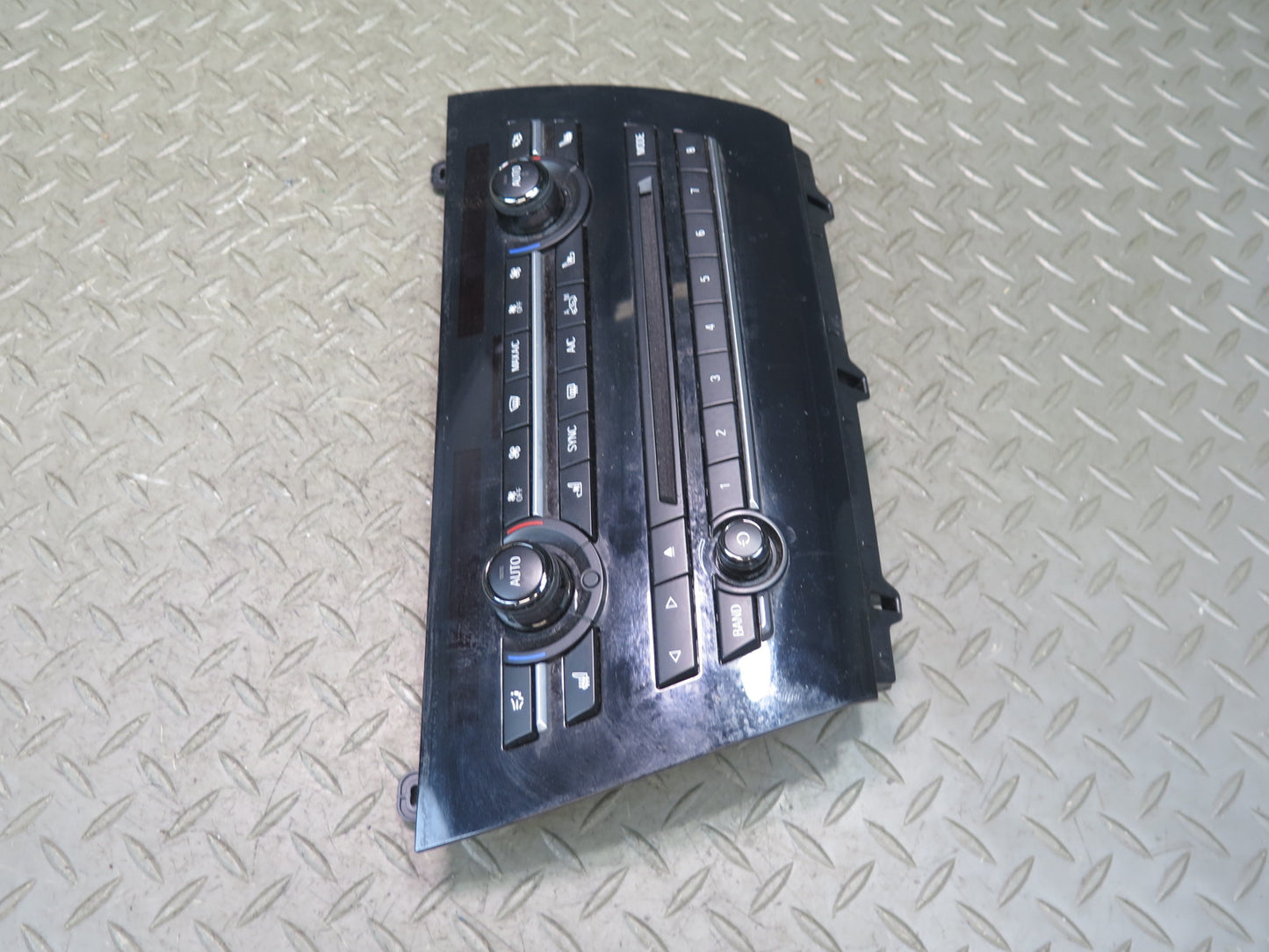 2014-2018 BMW F15 X5 Radio CD Player & A/C Heater Climate Control Switch Panel