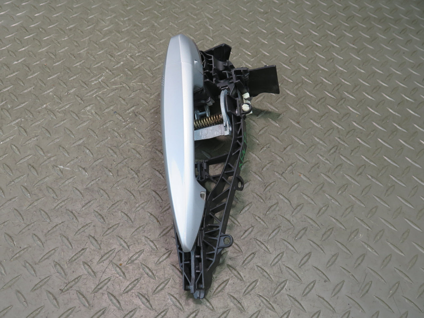 14-18 BMW F15 X5 Front Left Door Exterior Handle w Keyless Silver