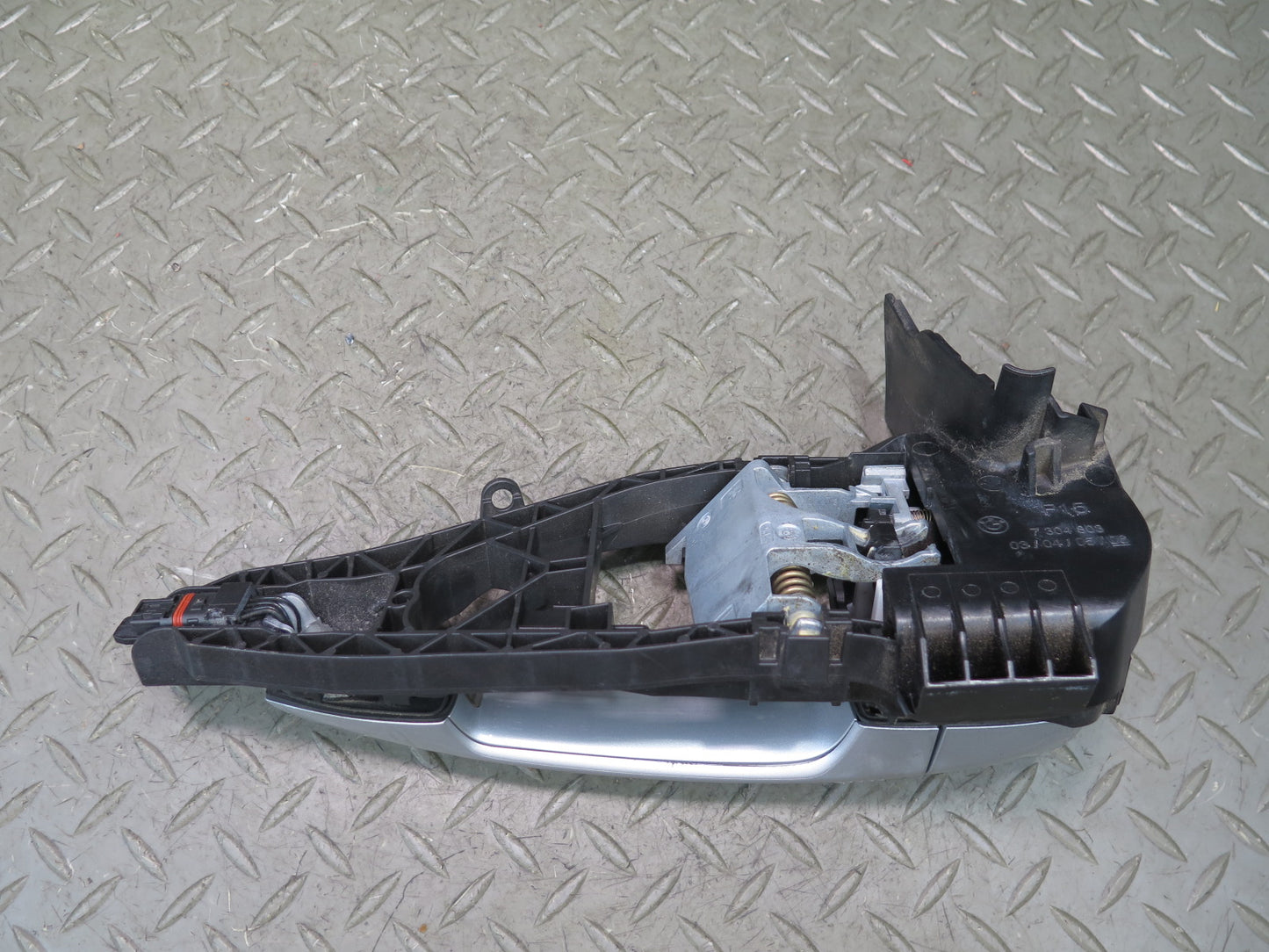 14-18 BMW F15 X5 Front Left Door Exterior Handle w Keyless Silver