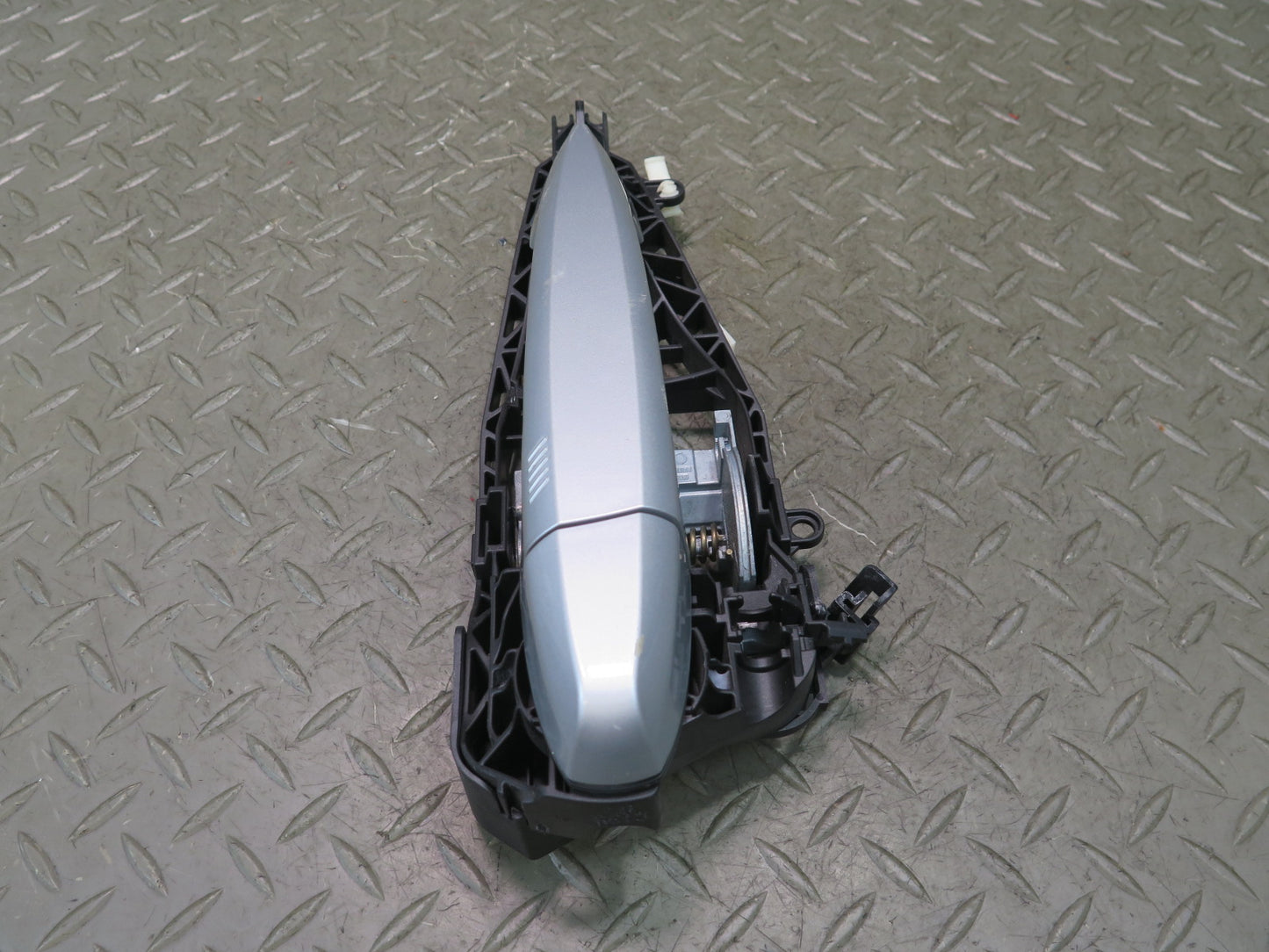 14-18 BMW F15 X5 Rear Right Door Exterior Handle w Keyless Silver
