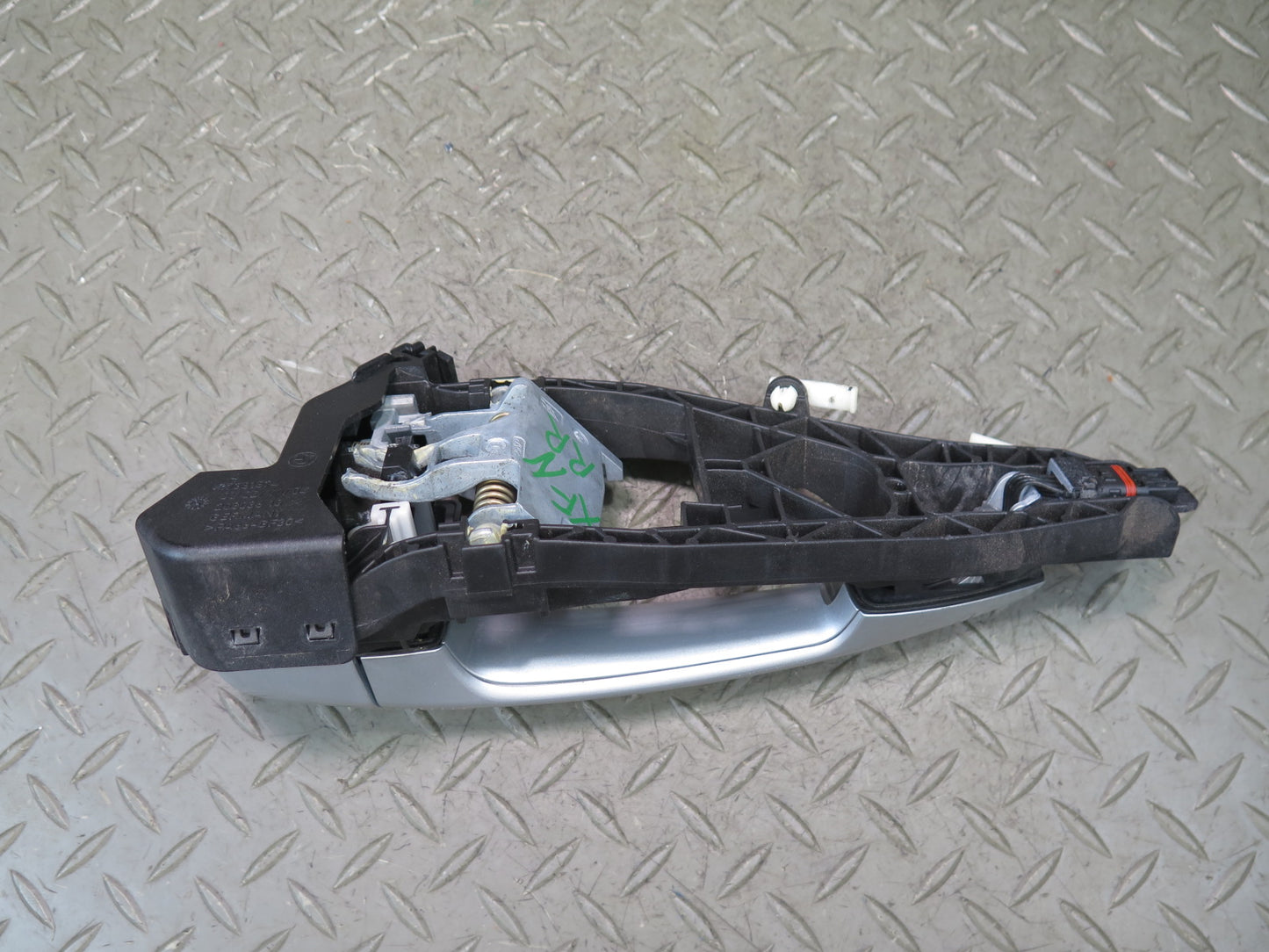 14-18 BMW F15 X5 Rear Right Door Exterior Handle w Keyless Silver