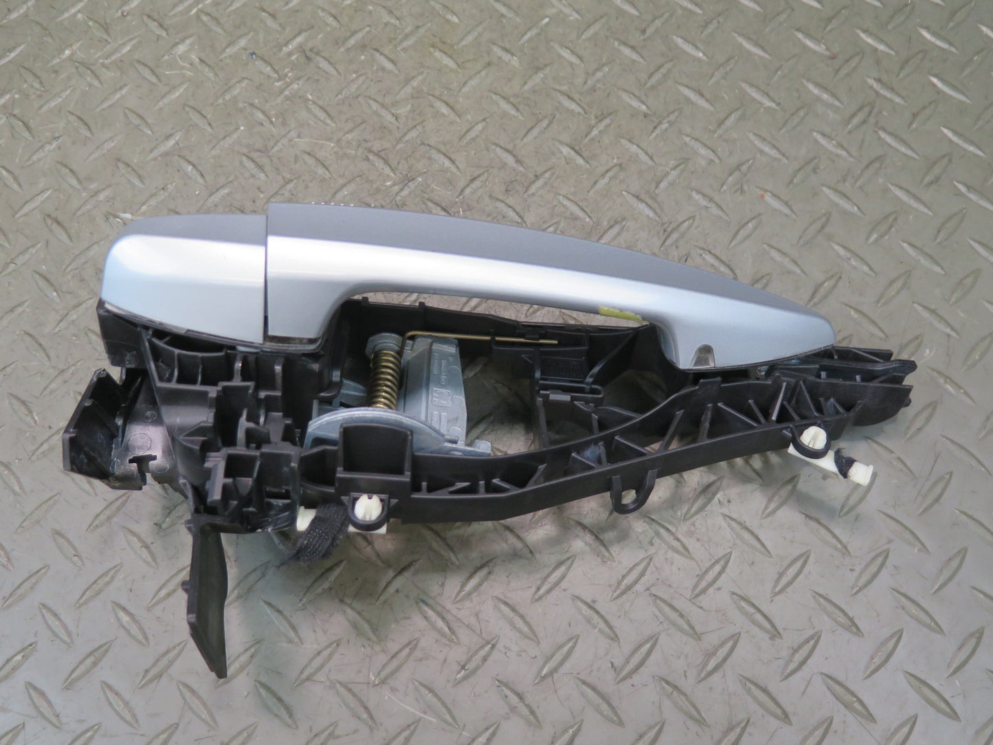 14-18 BMW F15 X5 Front Right Door Exterior Handle w Keyless Silver