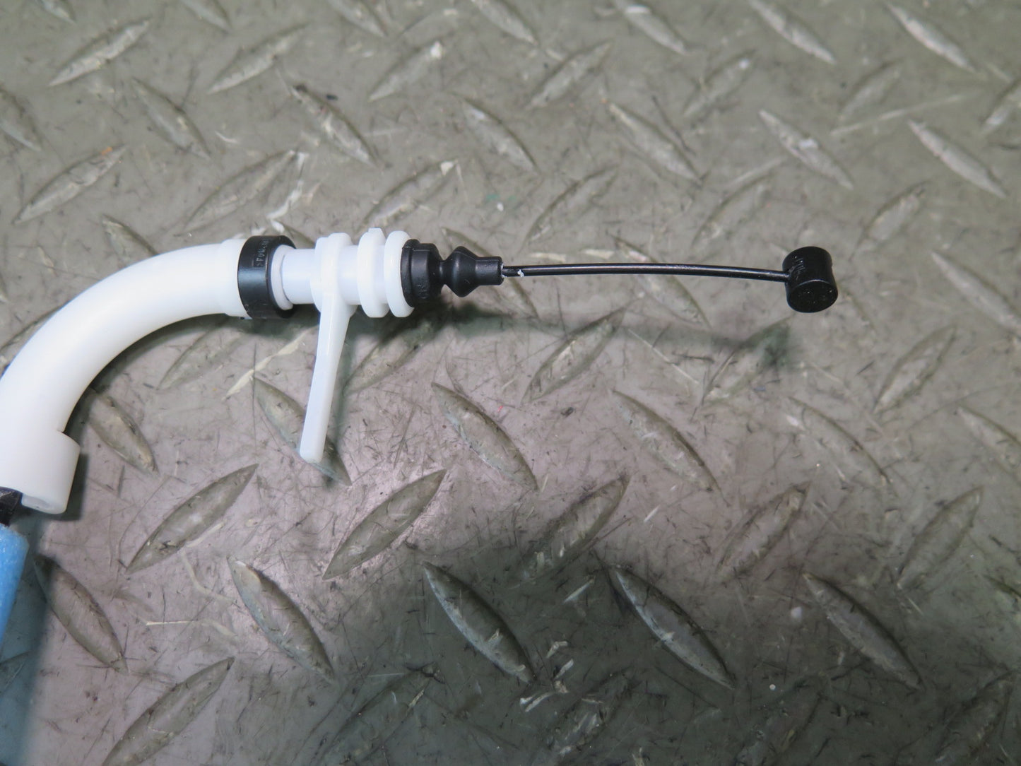 2014-2018 BMW F15 X5 Front Right Side Door Lock Latch Actuator W/ Cable