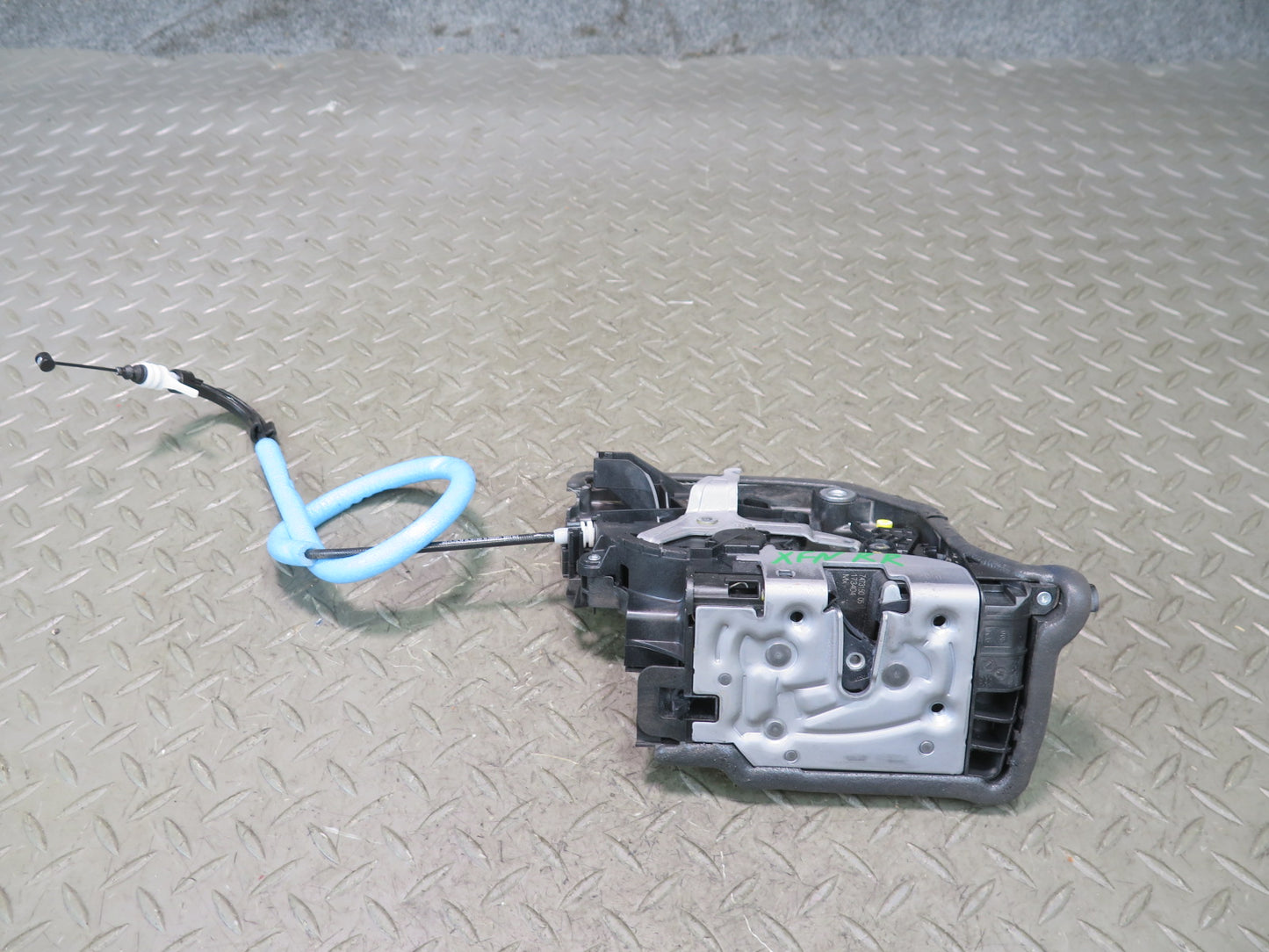 2014-2018 BMW F15 X5 Rear Right Side Door Lock Latch Actuator W/ Cable