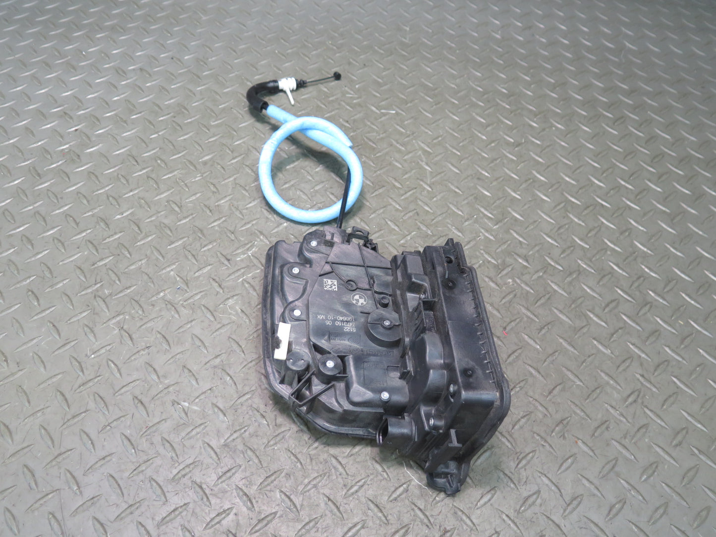 2014-2018 BMW F15 X5 Rear Right Side Door Lock Latch Actuator W/ Cable