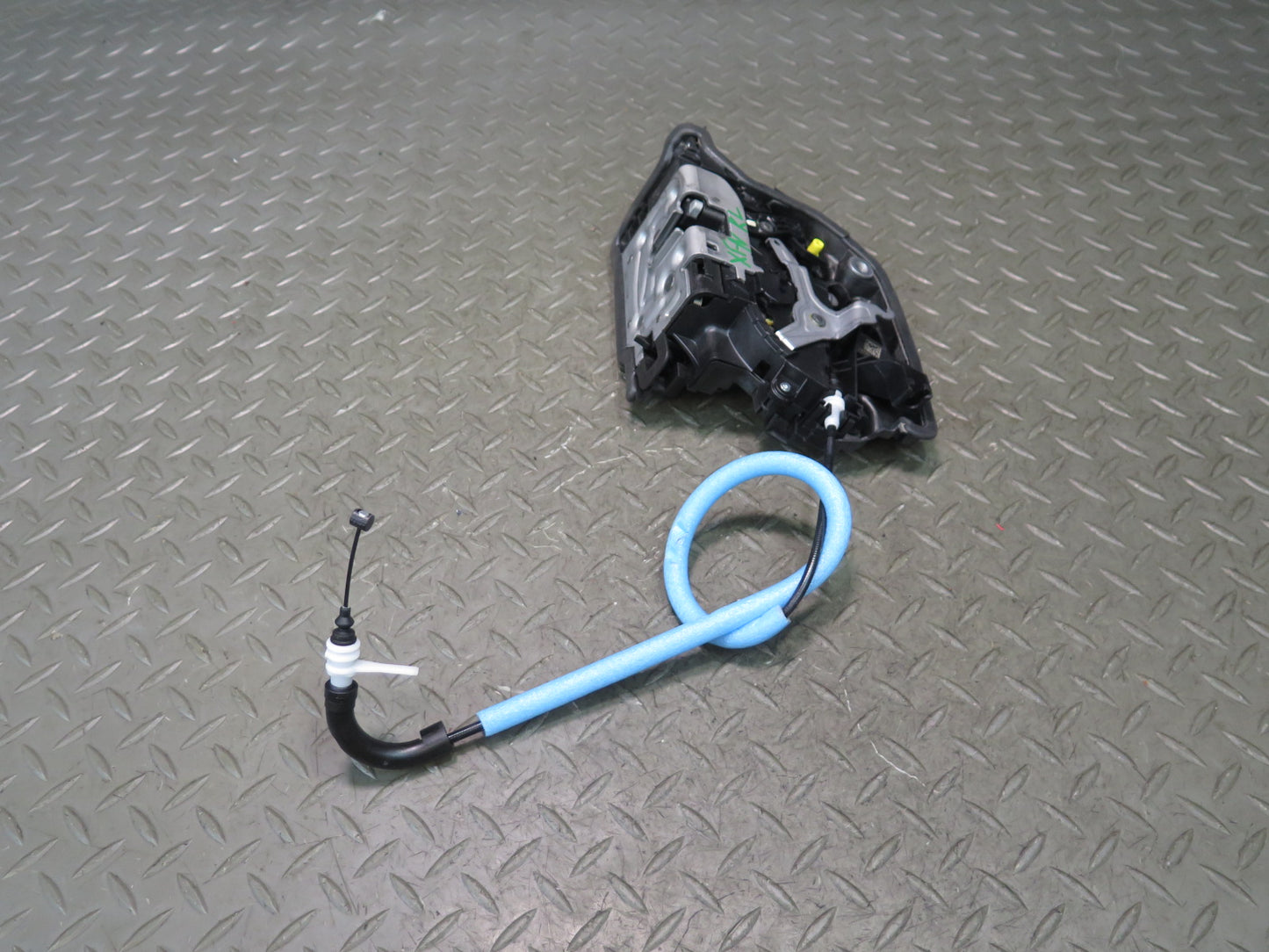 2014-2018 BMW F15 X5 Rear Left Side Door Lock Latch Actuator W/ Cable
