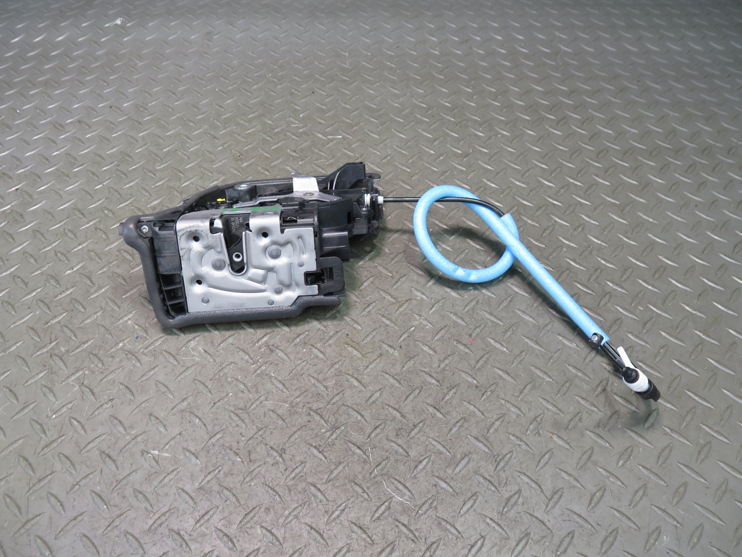 2014-2018 BMW F15 X5 Rear Left Side Door Lock Latch Actuator W/ Cable