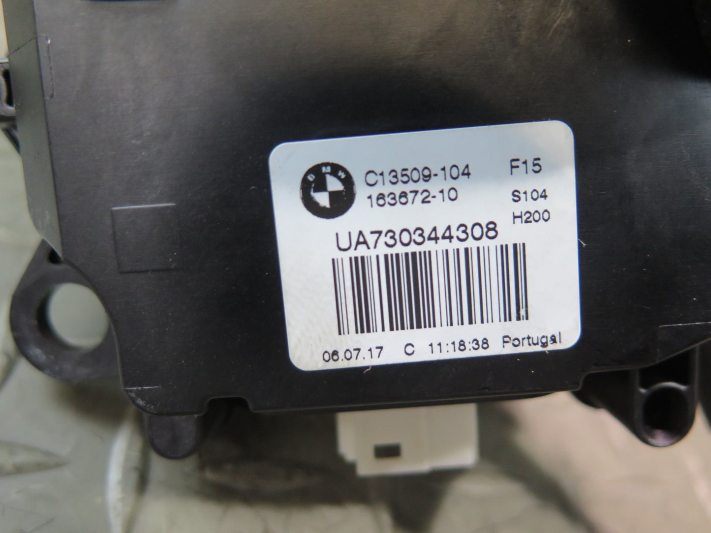 2014-2018 BMW F15 X5 Rear Hatch Trunk Lid Latch Lock Actuator