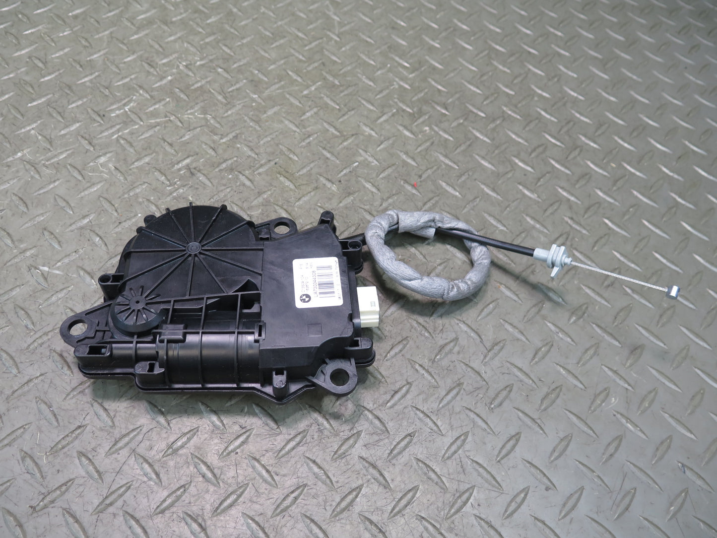 2014-2018 BMW F15 X5 Rear Hatch Trunk Lid Latch Lock Actuator