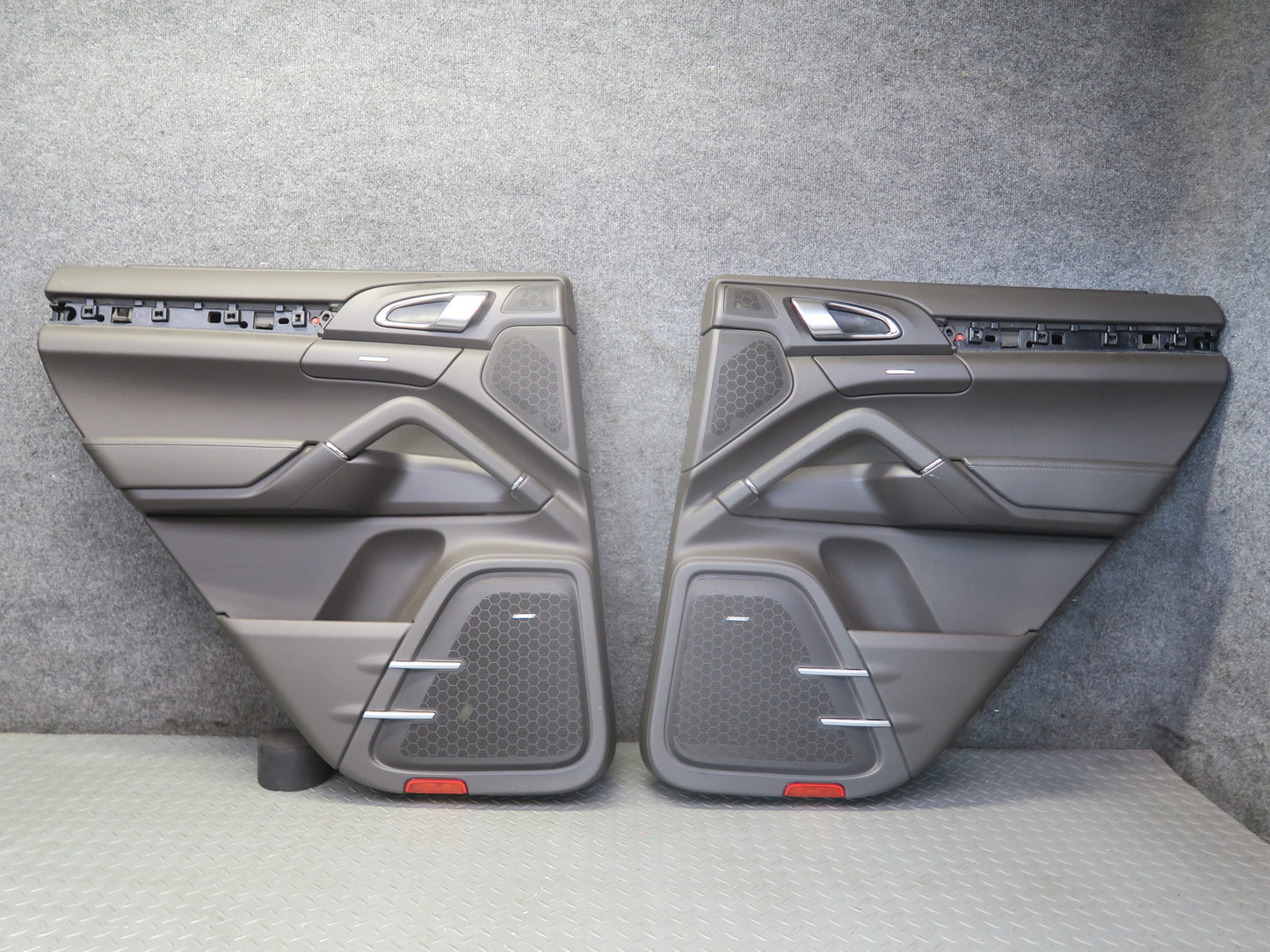 2011-2018 Porsche Cayenne 958 Rear Left & Right Door Interior Trim Panel Set