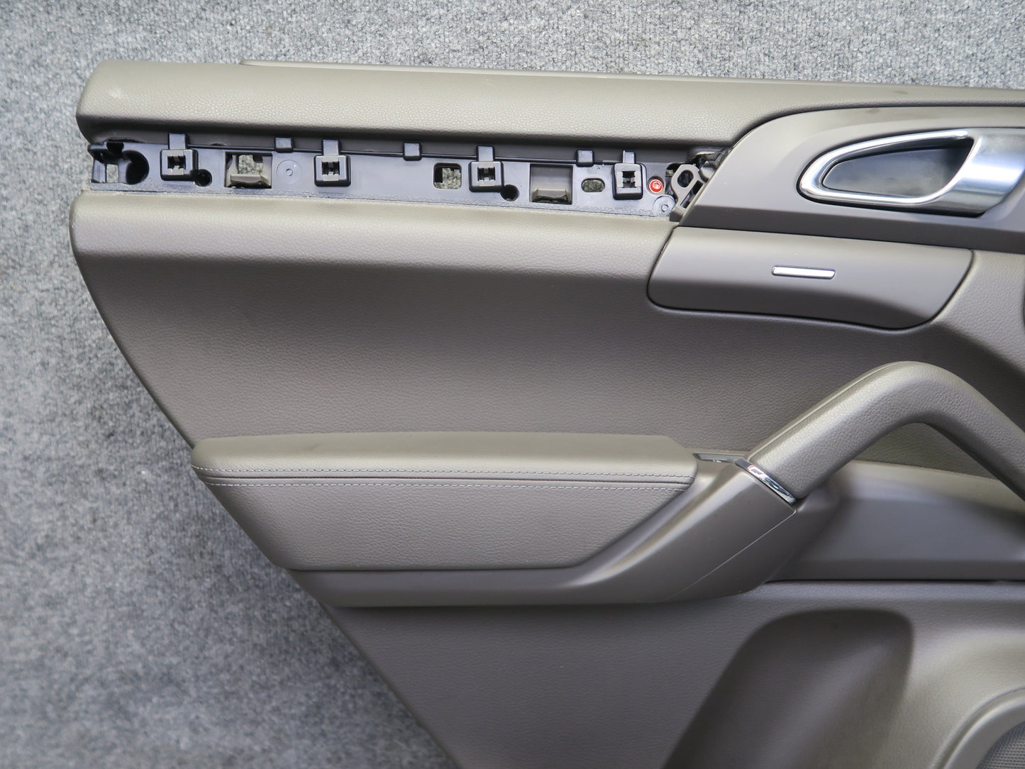2011-2018 Porsche Cayenne 958 Rear Left & Right Door Interior Trim Panel Set