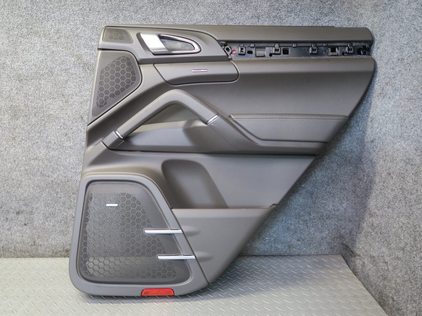 2011-2018 Porsche Cayenne 958 Rear Left & Right Door Interior Trim Panel Set