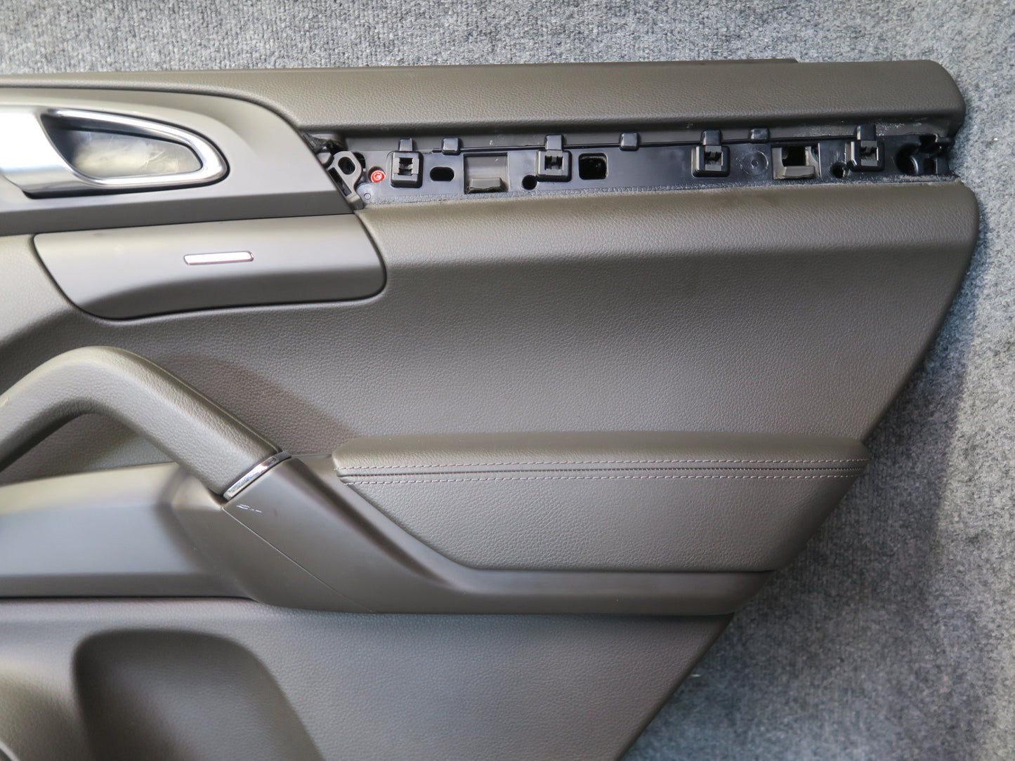 2011-2018 Porsche Cayenne 958 Rear Left & Right Door Interior Trim Panel Set