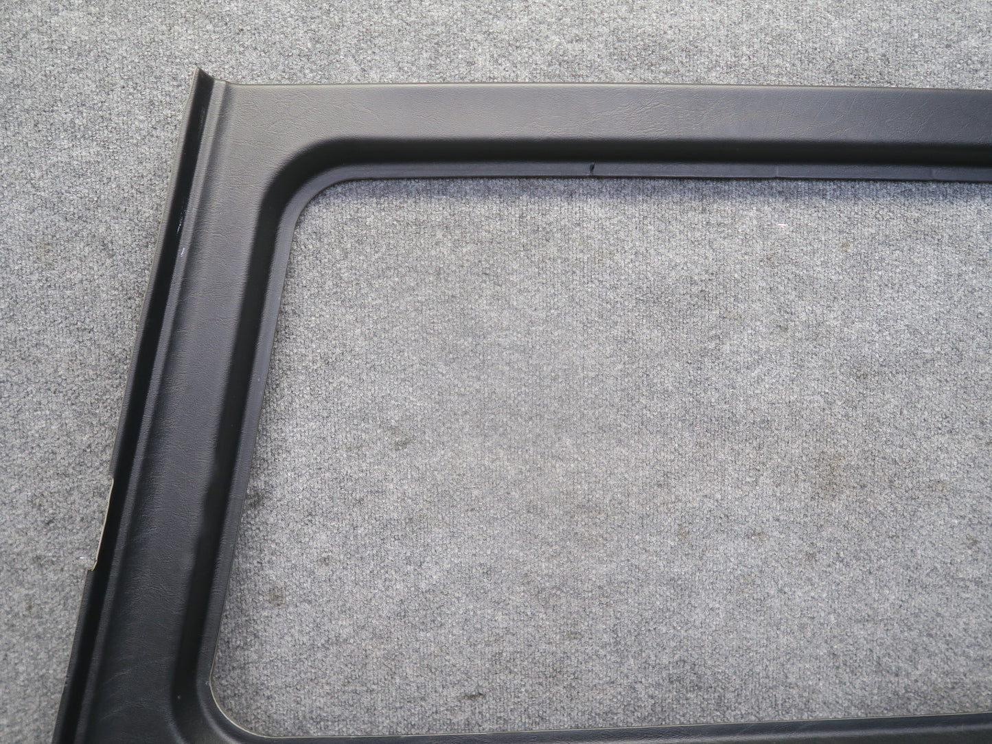 2002-2005 Mercedes W463 G500 Rear Left & Right Quarter Trim Cover Panel Set of 2