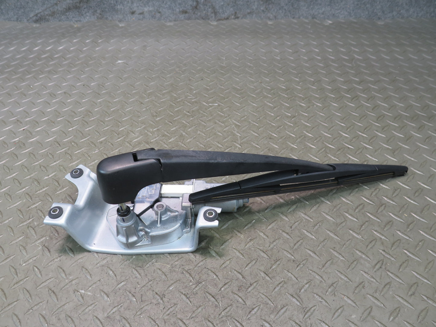 2014-2018 BMW F15 X5 Rear Trunk Lid Tailgate Liftgate Wiper Motor W/ Arm