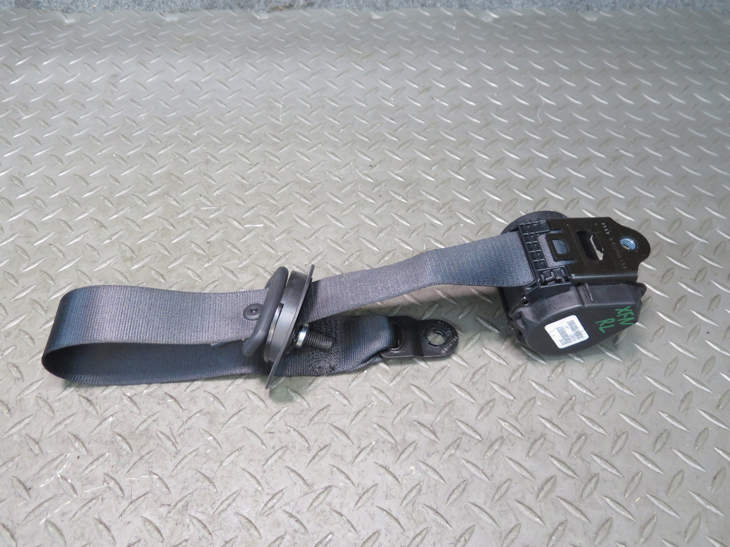 14-18 BMW F15 X5 REAR RIGHT & LEFT SIDE SEATBELT RETRACTOR SET OEM