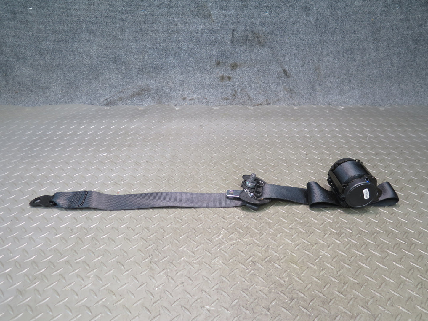 14-18 BMW F15 X5 REAR RIGHT & LEFT SIDE SEATBELT RETRACTOR SET OEM