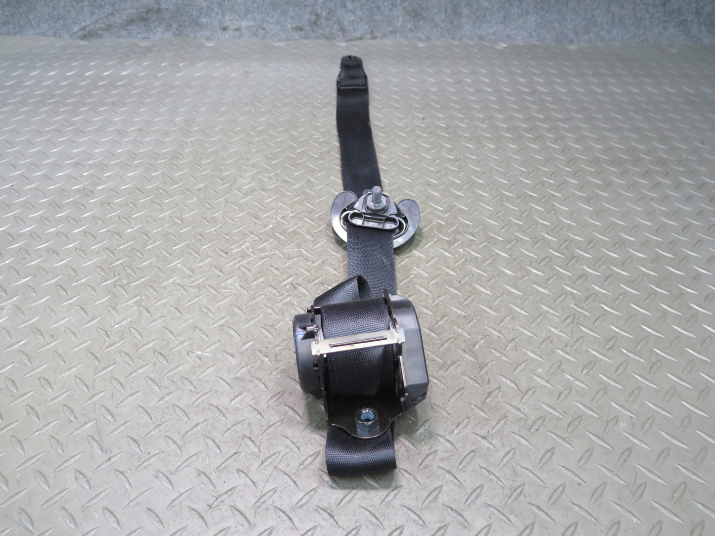 14-18 BMW F15 X5 REAR RIGHT & LEFT SIDE SEATBELT RETRACTOR SET OEM
