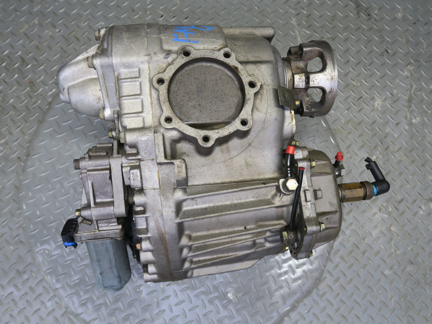 2002-2012 Mercedes W463 G500 Transfer Case Box Motor Assembly 4632810704