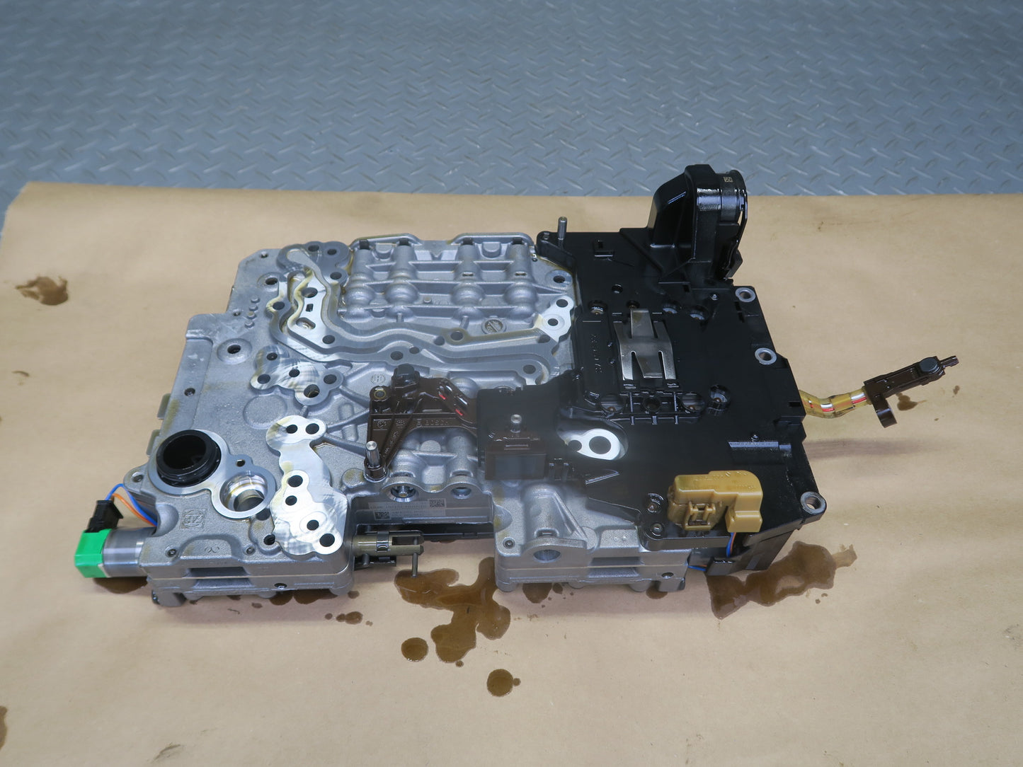 12-16 BMW E89 Z4 28i N20 8HP-45Z Transmission Valve Body Mechatronic OEM