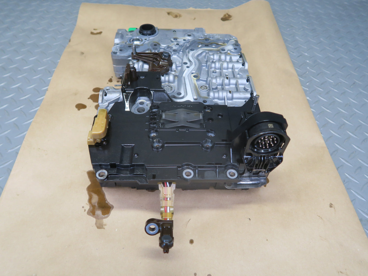 12-16 BMW E89 Z4 28i N20 8HP-45Z Transmission Valve Body Mechatronic OEM