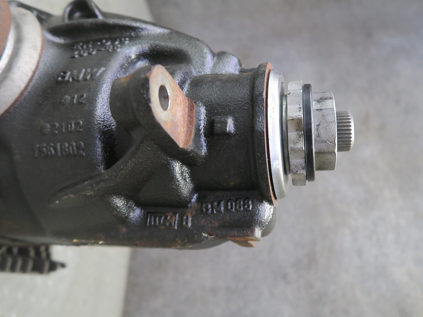 12-16 BMW E89 Z4 28i N20 RWD A/T Rear Differential Axle Carrier 3.08 Ratio OEM