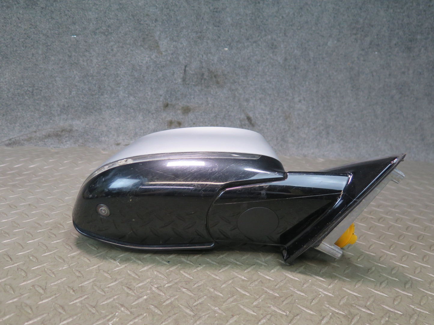 14-18 BMW F15 X5 Front Right Door Exterior Side View Blind Spot Mirror W/ Camera