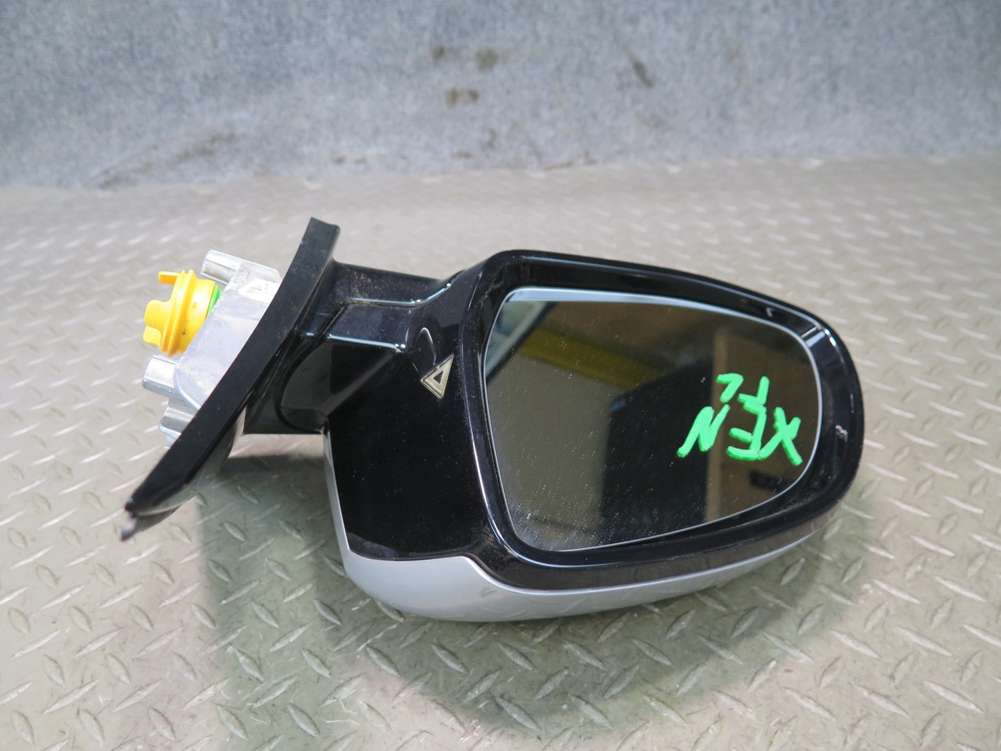 14-18 BMW F15 X5 Front Left Door Exterior Side View Blind Spot Mirror W/ Camera