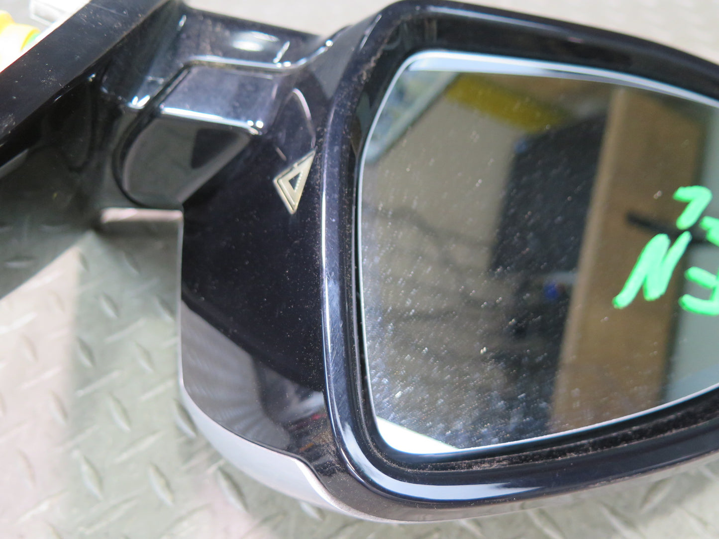 14-18 BMW F15 X5 Front Left Door Exterior Side View Blind Spot Mirror W/ Camera