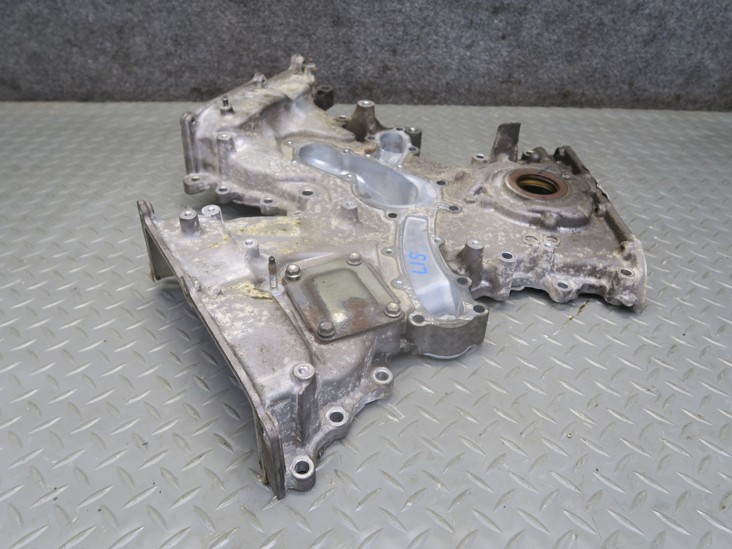 06-13 Lexus IS250 2.5L 4GRFSE Engine Motor Timing Chain Cover OEM
