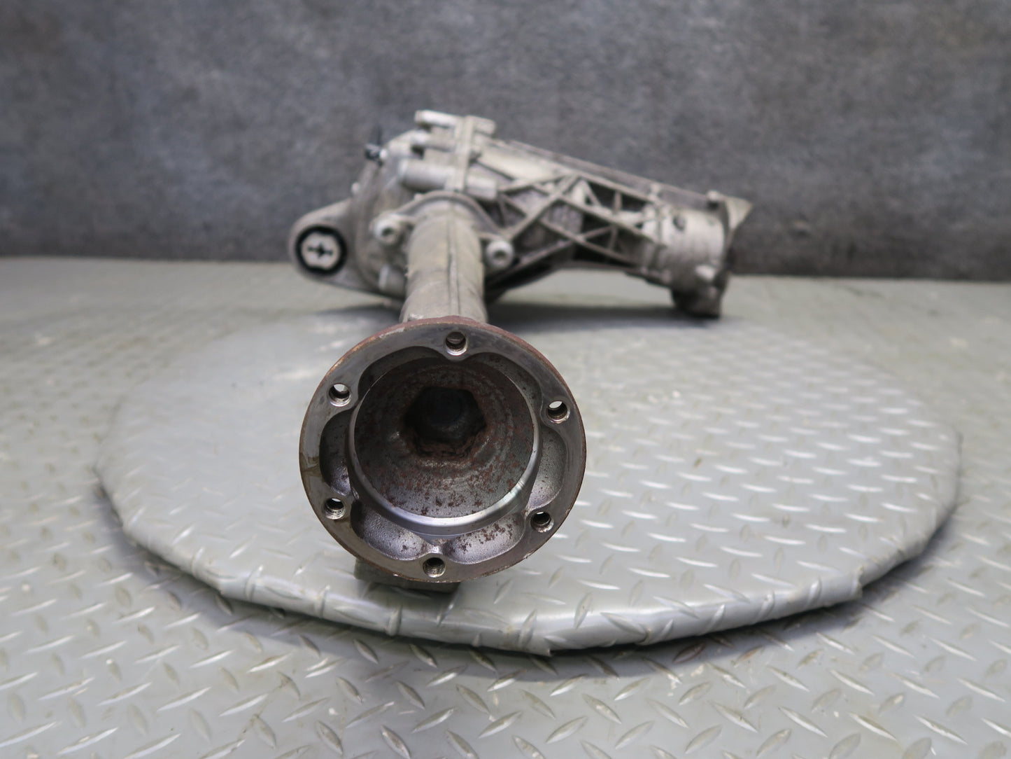 2011-2014 Porsche Cayenne 958 4.8L NA Front Axle Differential Carrier 2.92 124k