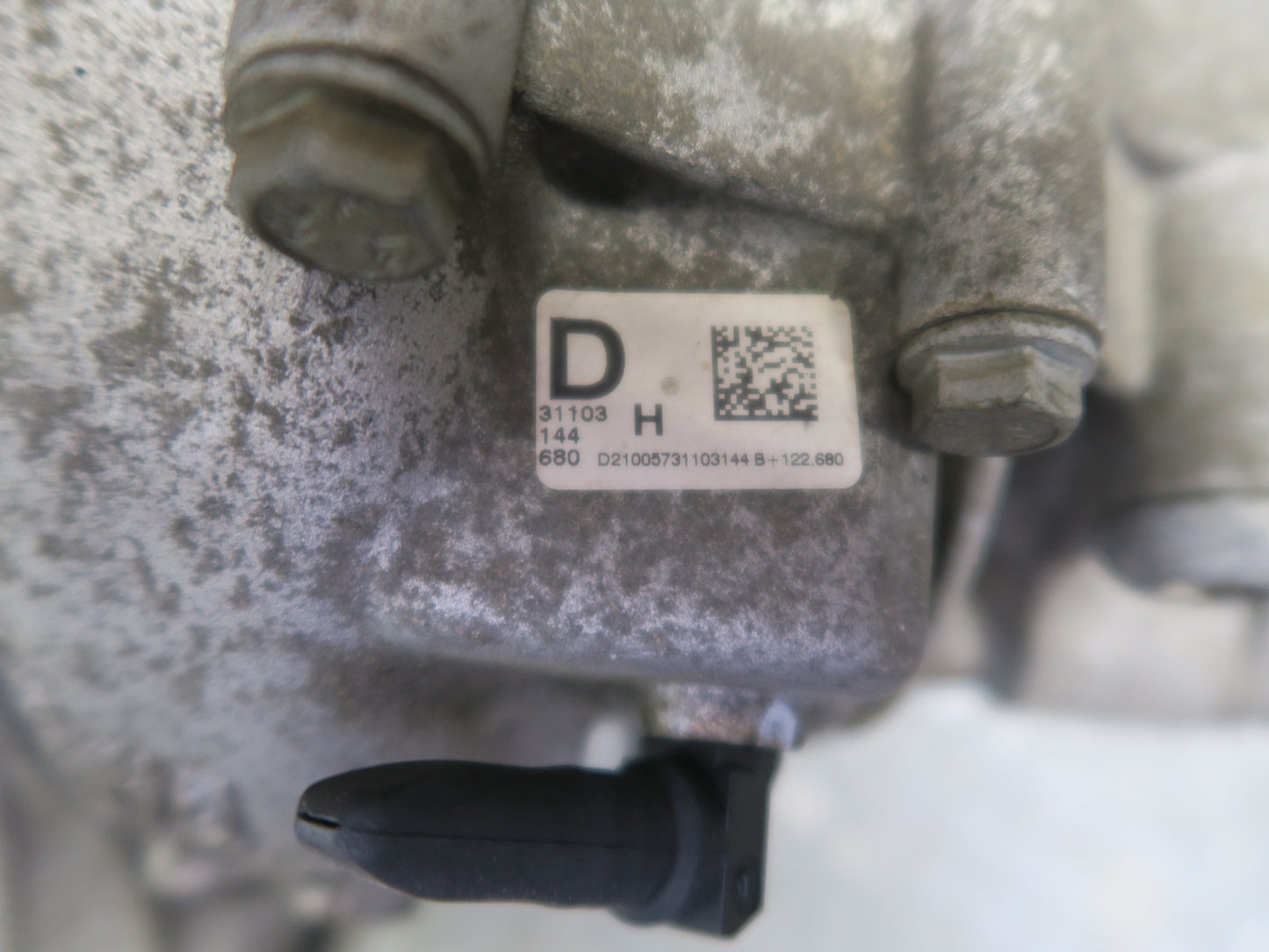2011-2014 Porsche Cayenne 958 4.8L NA Front Axle Differential Carrier 2.92 124k