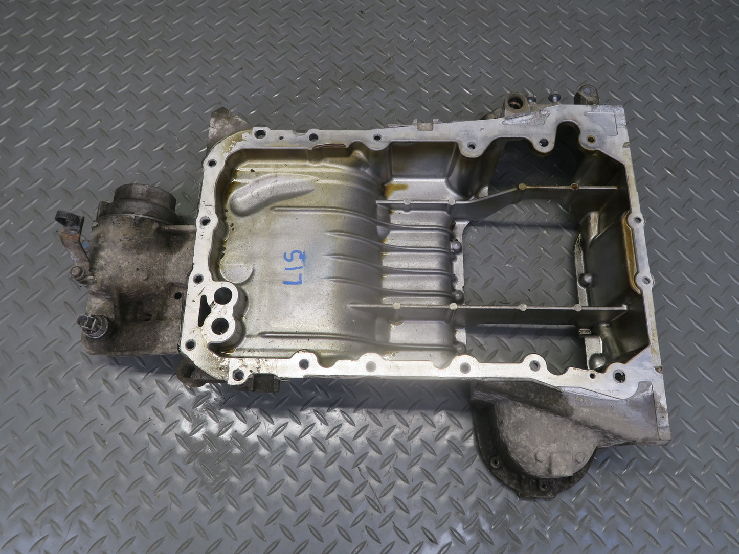 06-13 Lexus GSE20L IS250 2.5L 4GRFSE Engine Motor Upper Oil Pan OEM
